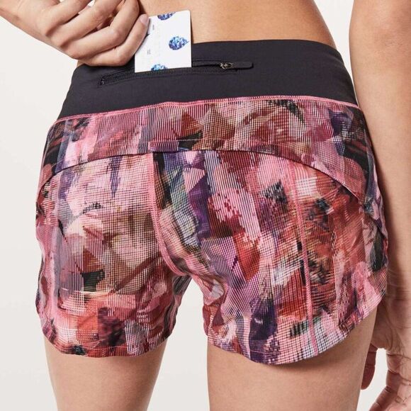 Lululemon Speed Up Short 2.5" Size 10 - Picture 4 of 9